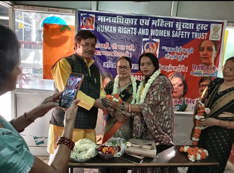 Felicitation of Mamta Ji, District Vice President, Mahendragarh