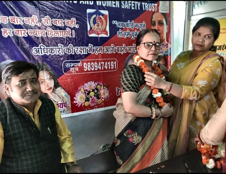 Felicitation of Mamta Ji, District Vice President, Mahendragarh