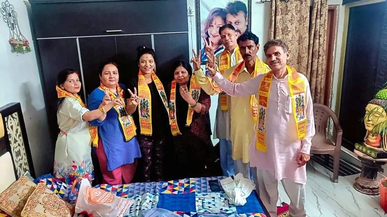 Felicitation of new members